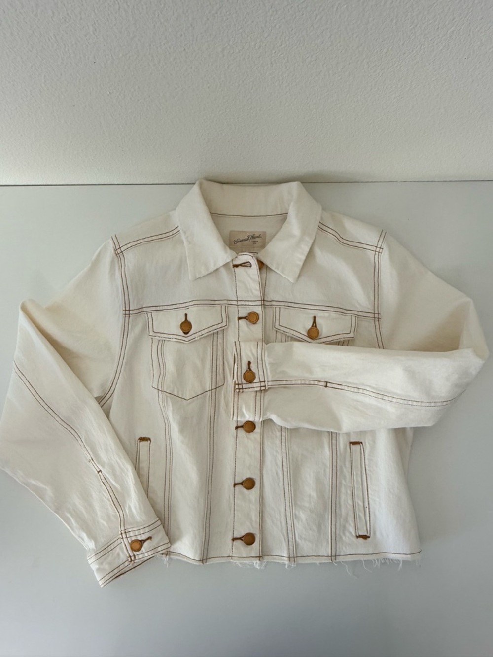 Universal Thread Goods Co. Off White Raw Hem Cropped Denim Jacket - Size M EUC - Picture 8 of 14